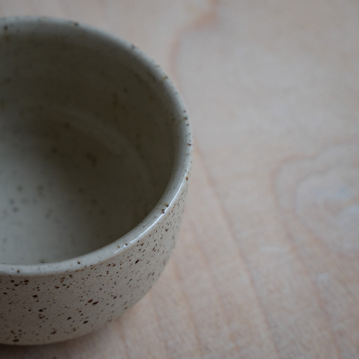 KUMO Espresso Tasse mit Spots - Mura Mura Ceramics
